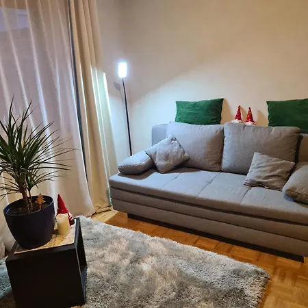 Gemuetliche Koelner Norden Διαμέρισμα *